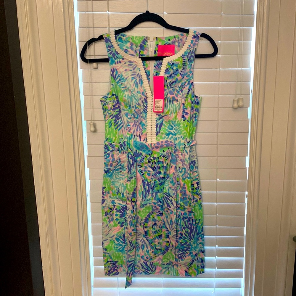 Brand new with tags Lilly Pulitzer size 00 Stretch Shift dress